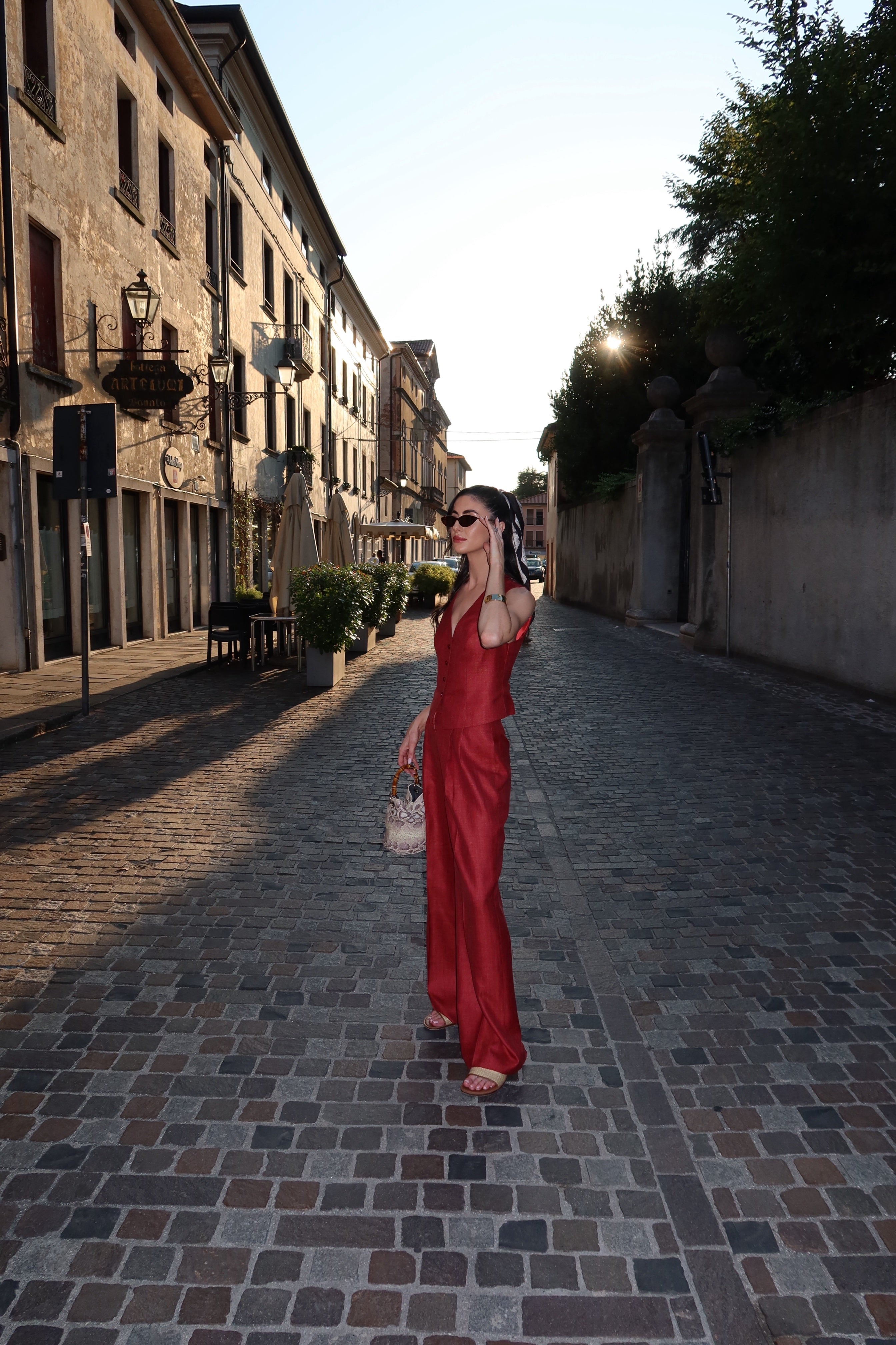 Look 1- L'ora Dorata