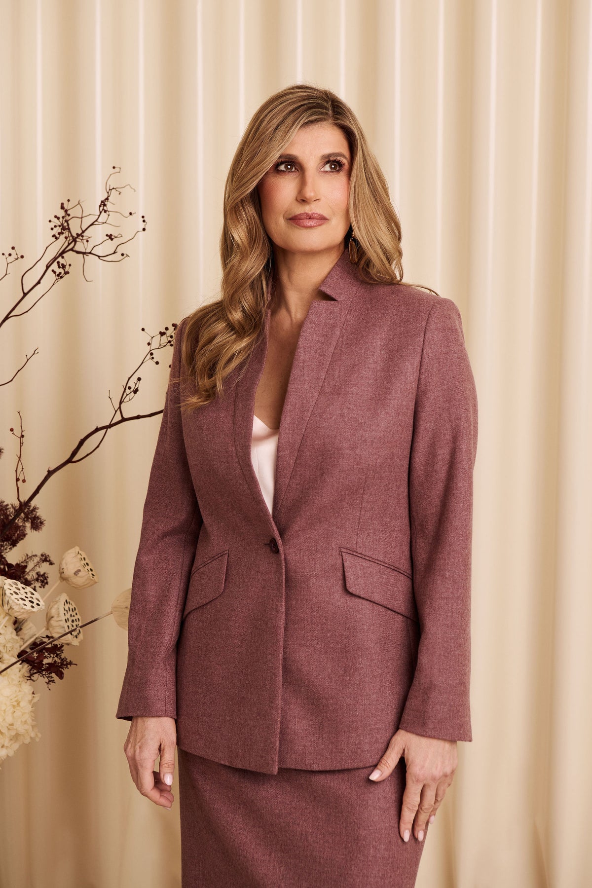 Look 1 - Soft Romance